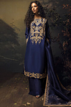 Here’s How Your Favorite Celebs Style Pakistani Salwar Kameez (and How You Can Too)